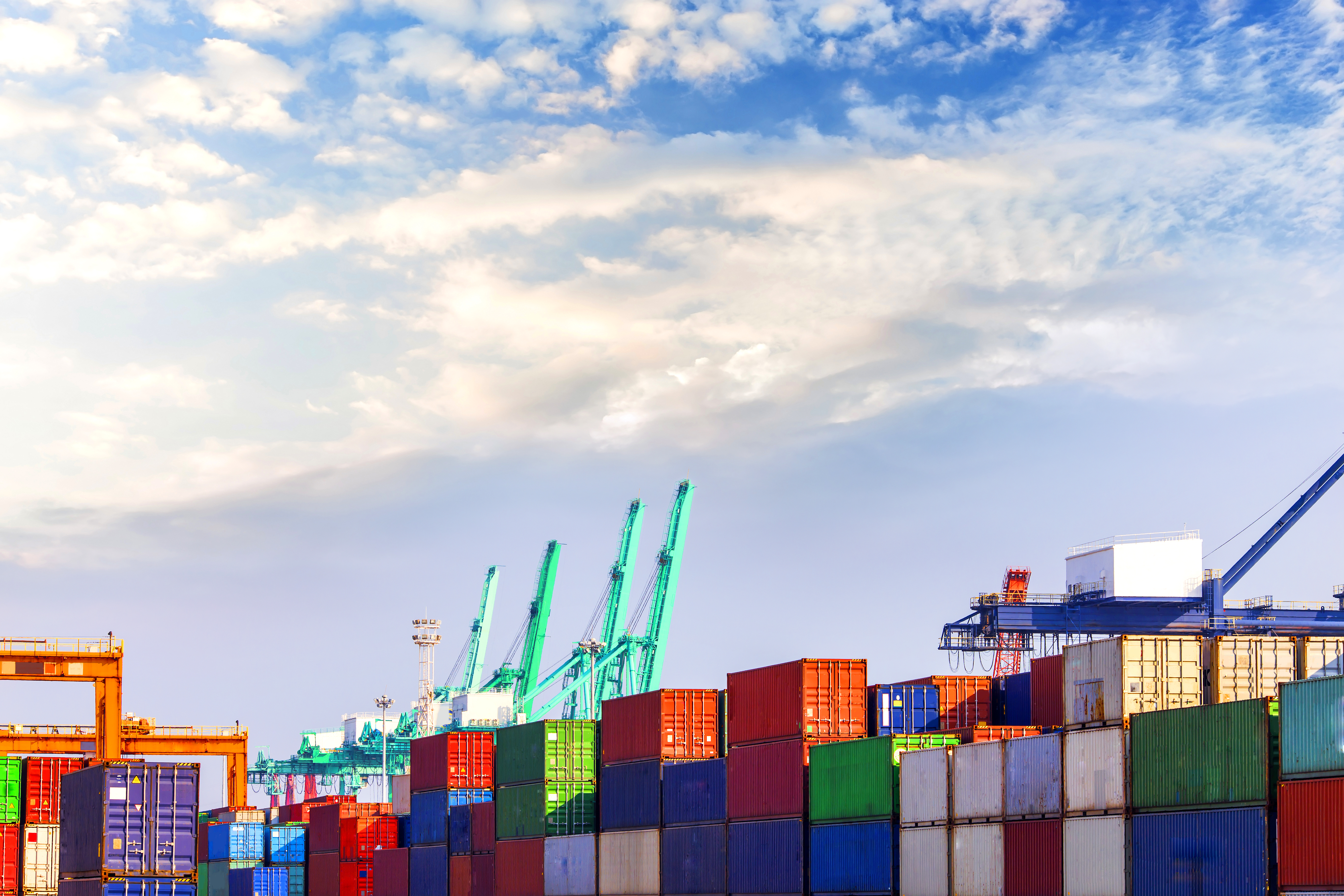 В течение двух-трёх месяцев Минпромторг подготовит обновленный перечень параллельного импорта